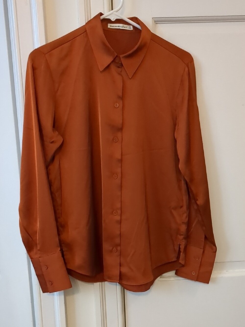 Abercrombie And Fitch Burnt Orange Women Satin Blouse Button-Up Shirt XS